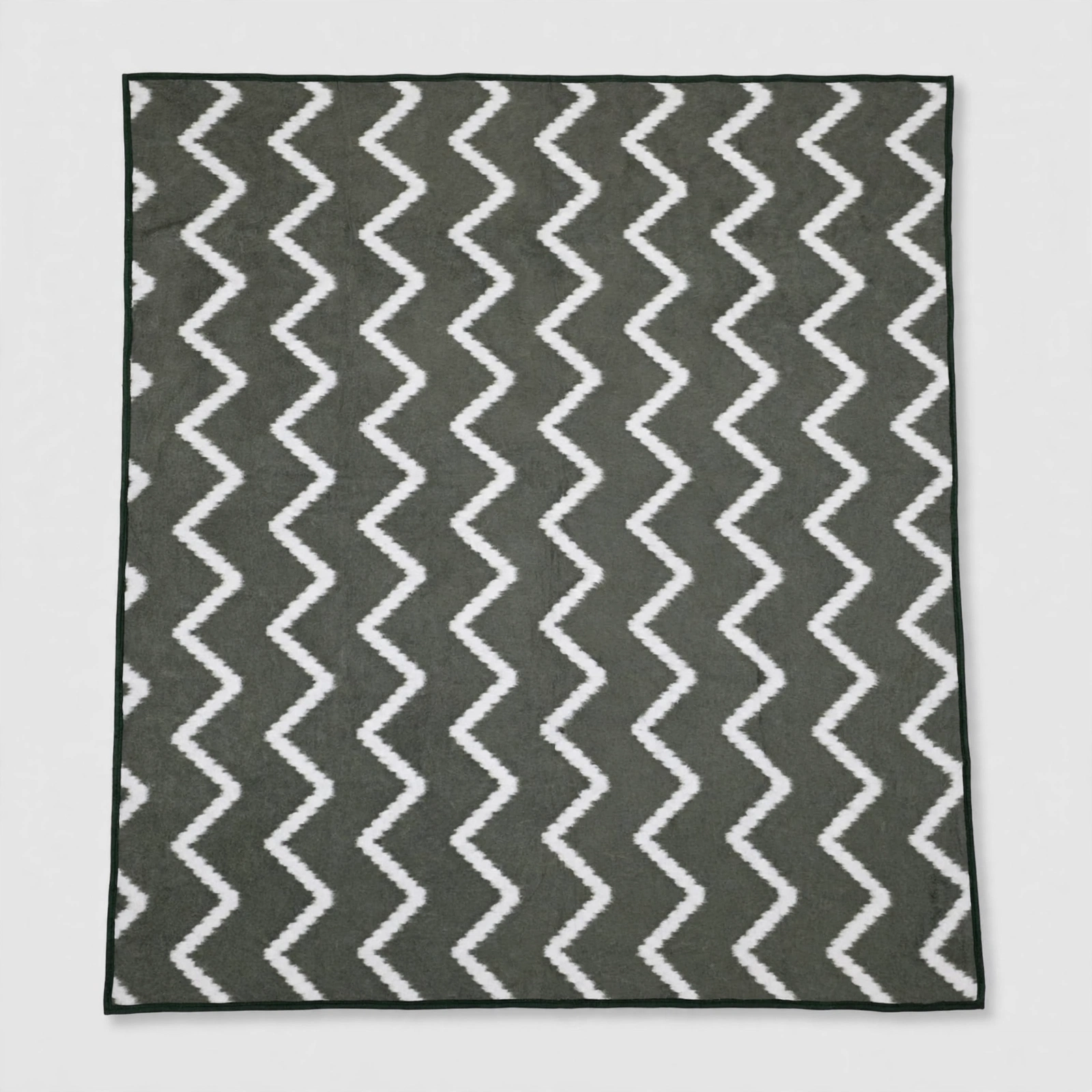 Couverture Polaire Double Face Zigzag Vert Kaki Blanc